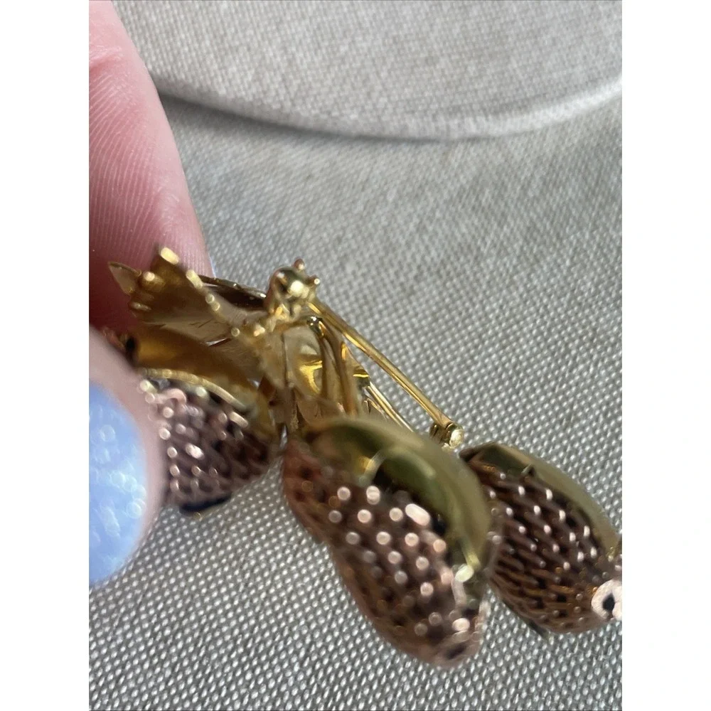 Vintage WELLS 12K Gold Filled Strawberry Brooch Pin Or Pendant Unsigned‎ Realism